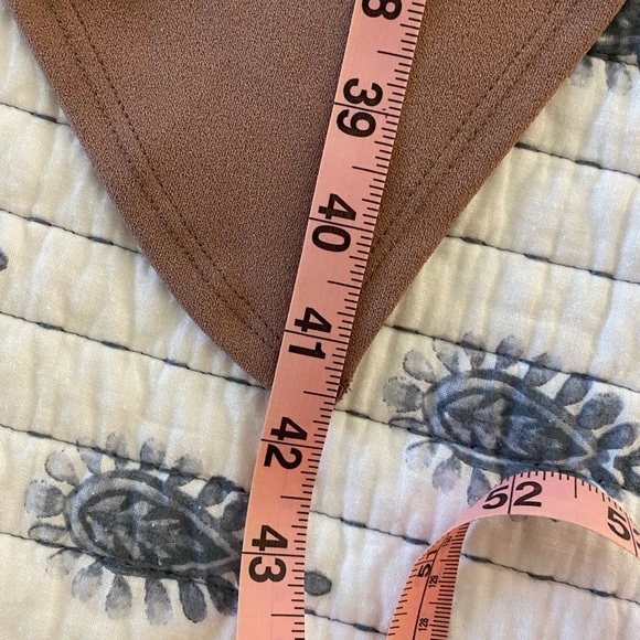 Mauve Pink Asymmetrical Rouched Wrapped Dress - Picture 11 of 12